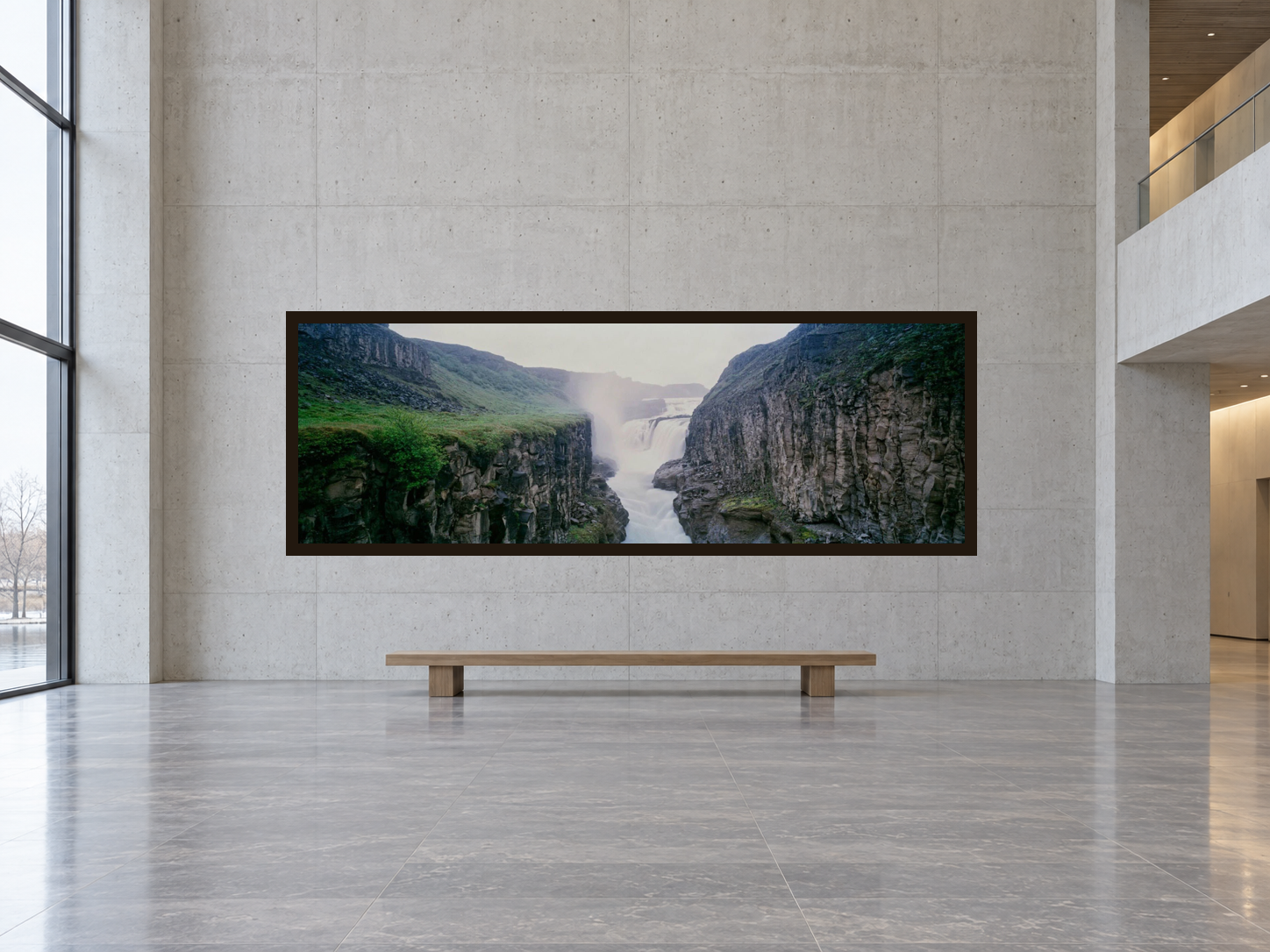Visualisation d’intérieur avec l’œuvre photographique « Canyon of hvita 3, Island » d’André Wagner ; il ne s’agit pas d’une installation photographiée.