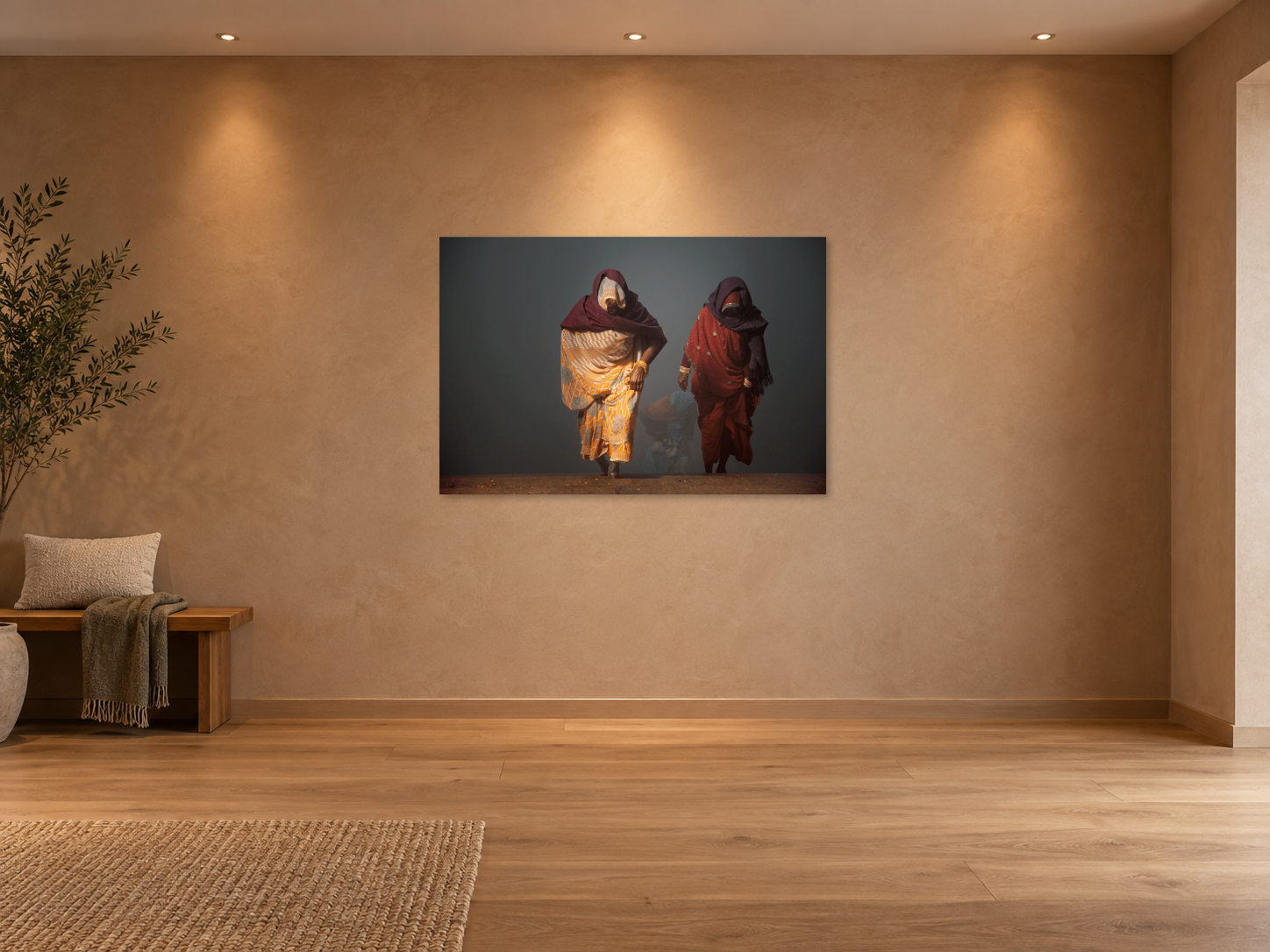 Visualisation d’intérieur avec l’œuvre photographique « Coming back from yamuna river, Indien » d’André Wagner ; il ne s’agit pas d’une installation photographiée.