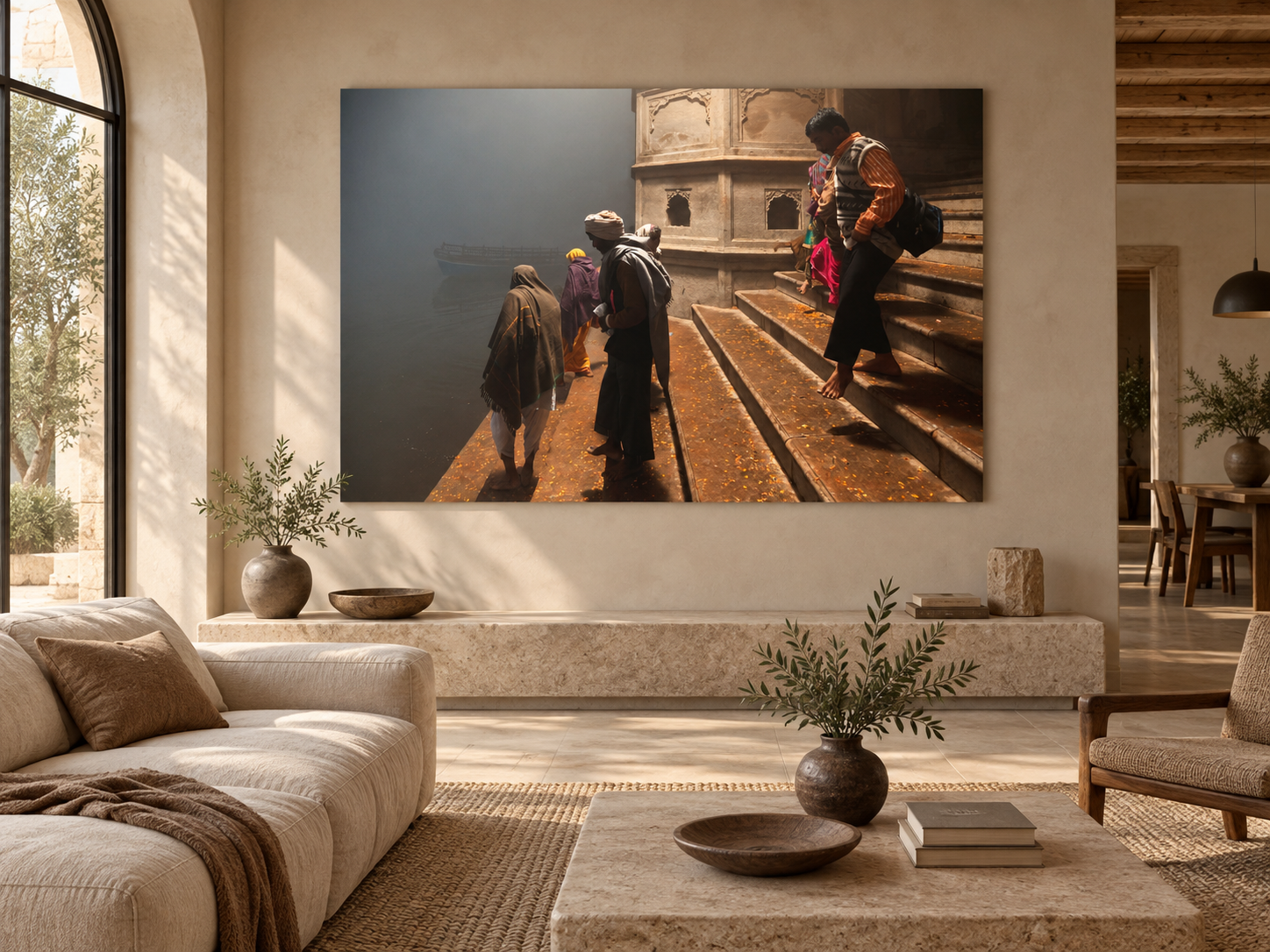 Visualisation d’intérieur avec l’œuvre photographique « Descending to yamuna river, Indien » d’André Wagner ; il ne s’agit pas d’une installation photographiée.