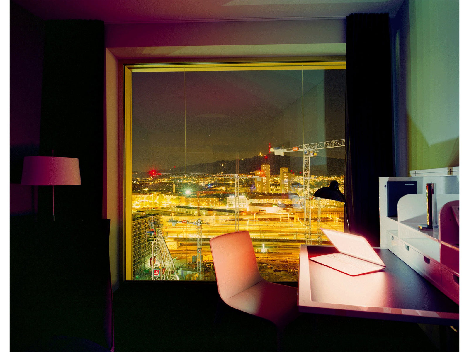 Fine art photography by André Wagner: Flatrate, Schweiz.