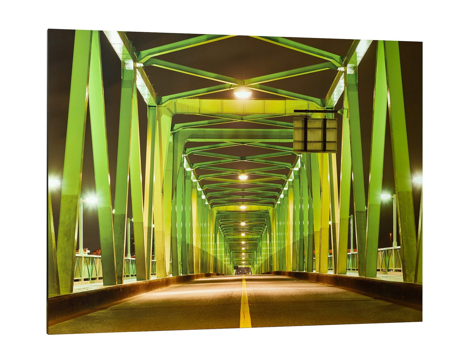 Photographie d’art d’André Wagner: Green bridge in tokyo, Japan.
