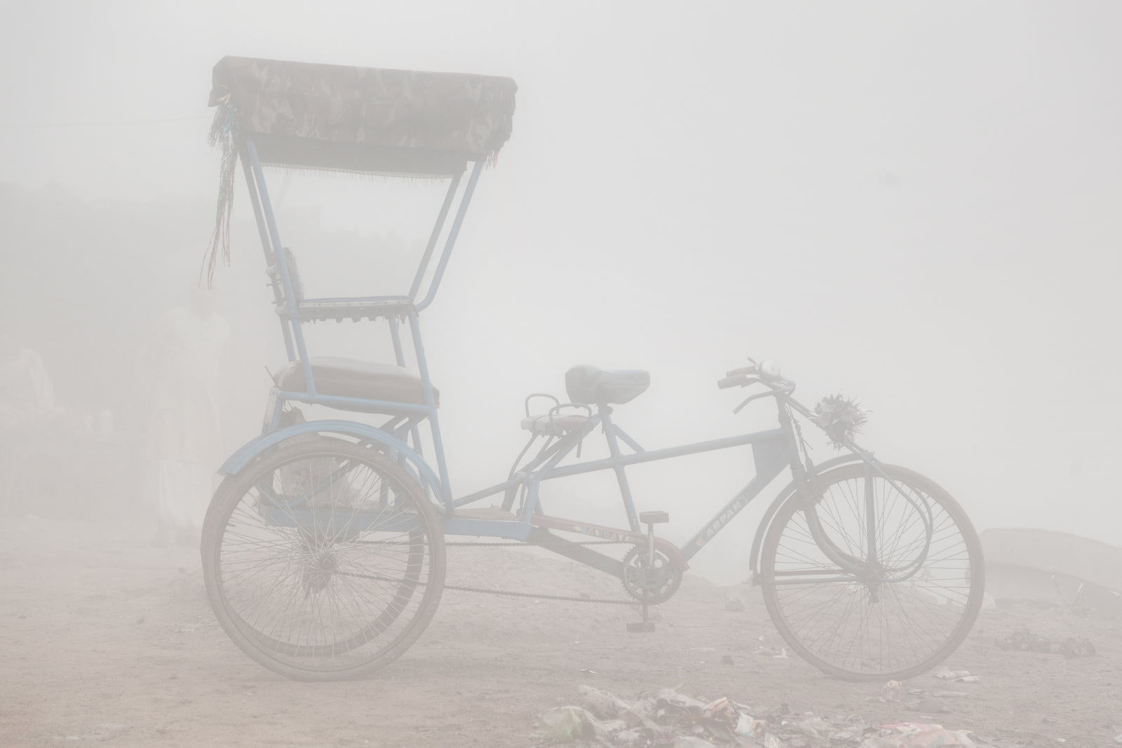 Photographie d’art d’André Wagner: Rickshaw in Vrindavana.