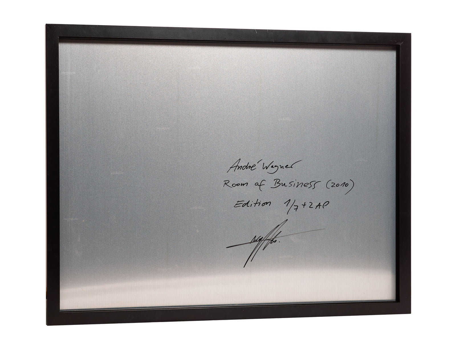 Reverse view of the photographic artwork “Room of business, Usa” by André Wagner.