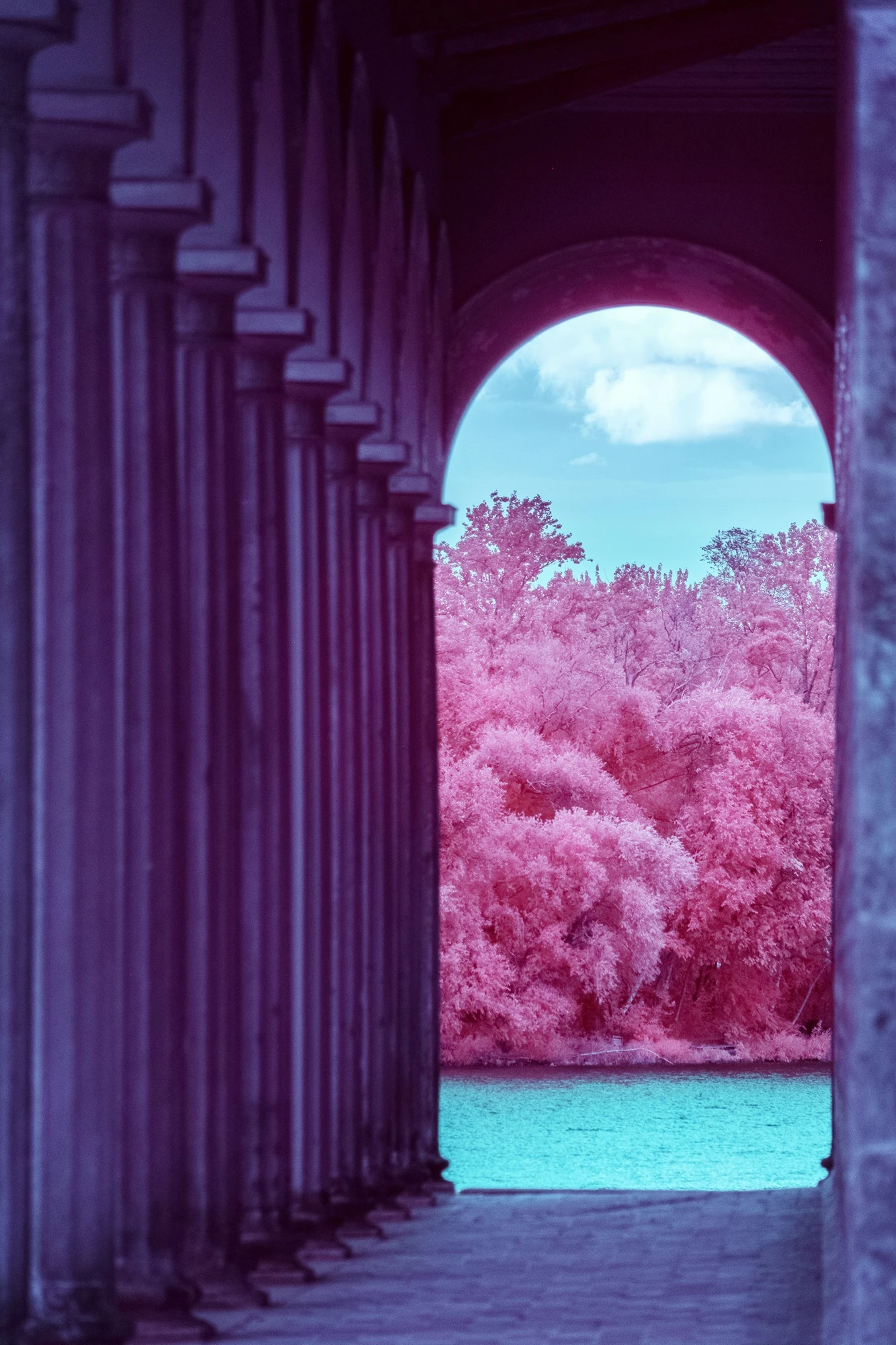 Sacrow &ndash; The Hidden Gate