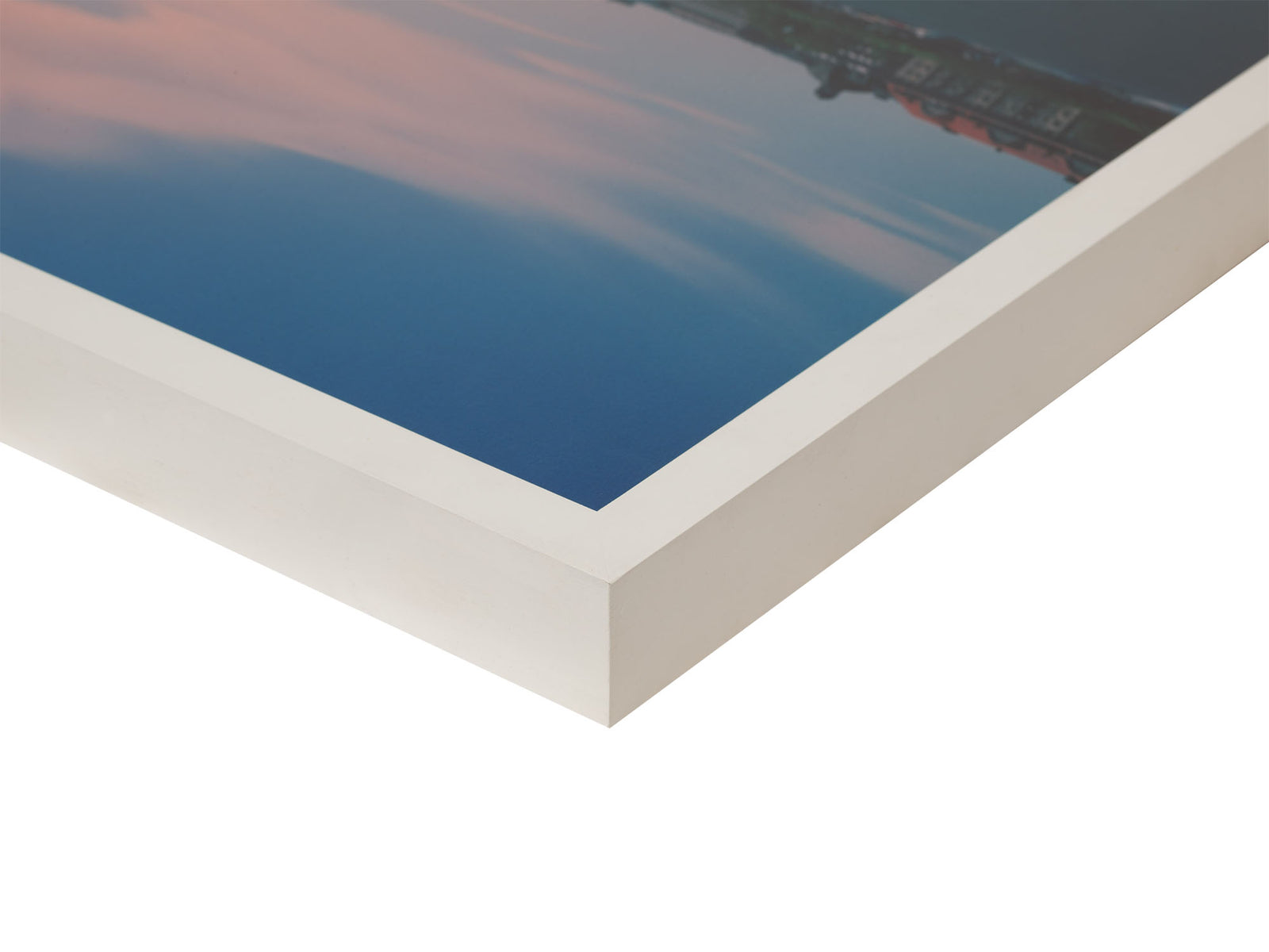 Frame and edge detail of the photographic artwork “Touched by air, Schweiz” by André Wagner.