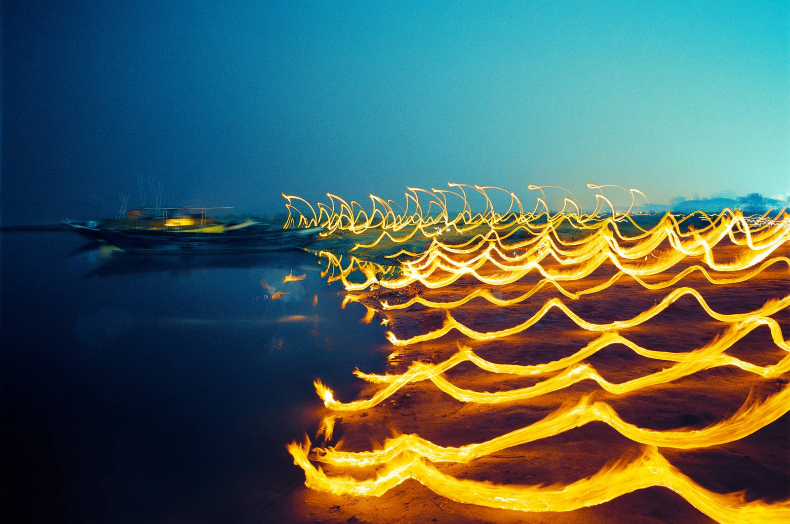 Fine art photography by André Wagner: Vibrations, Indien.