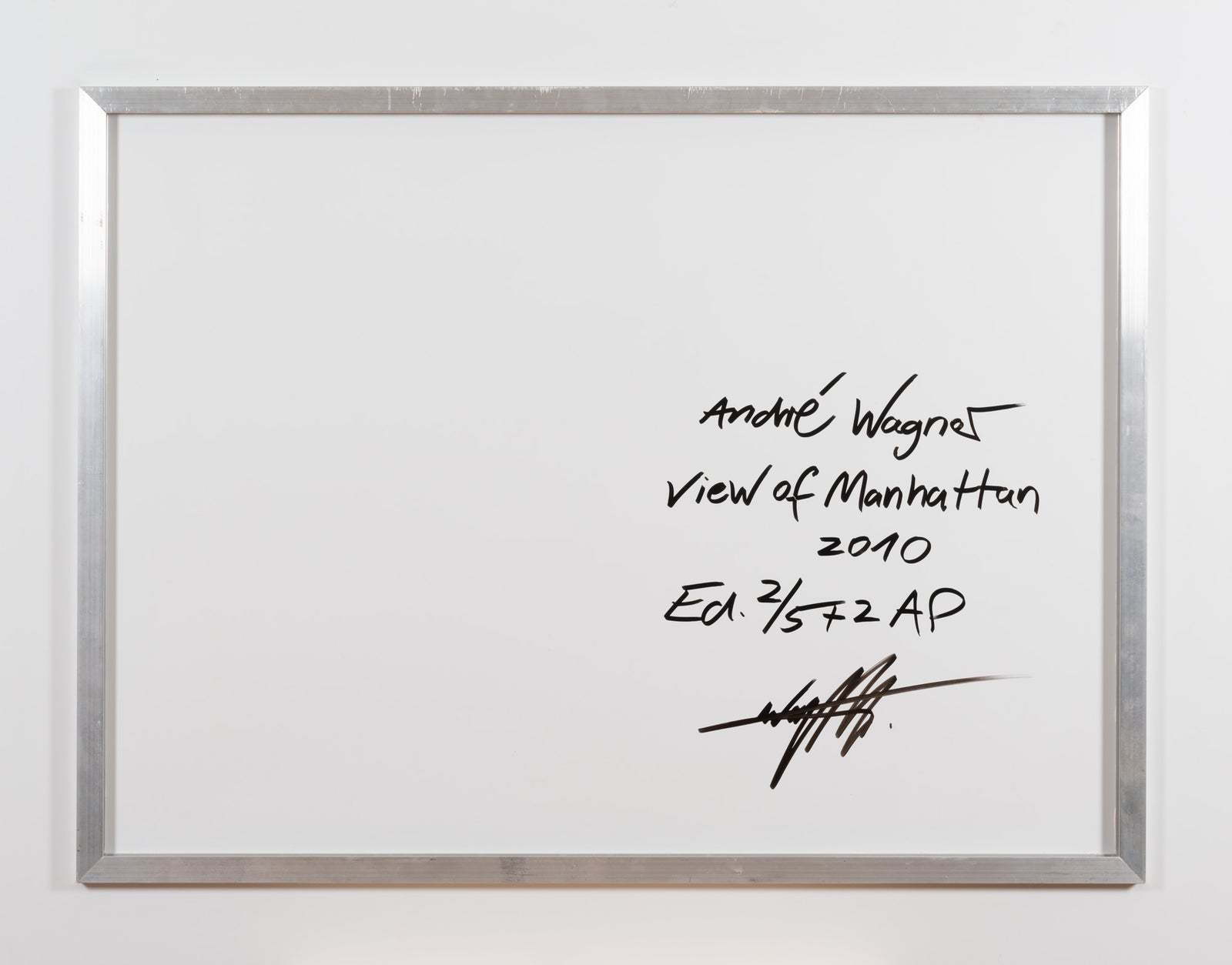Reverse view of the photographic artwork “View of manhattan, Usa” by André Wagner.