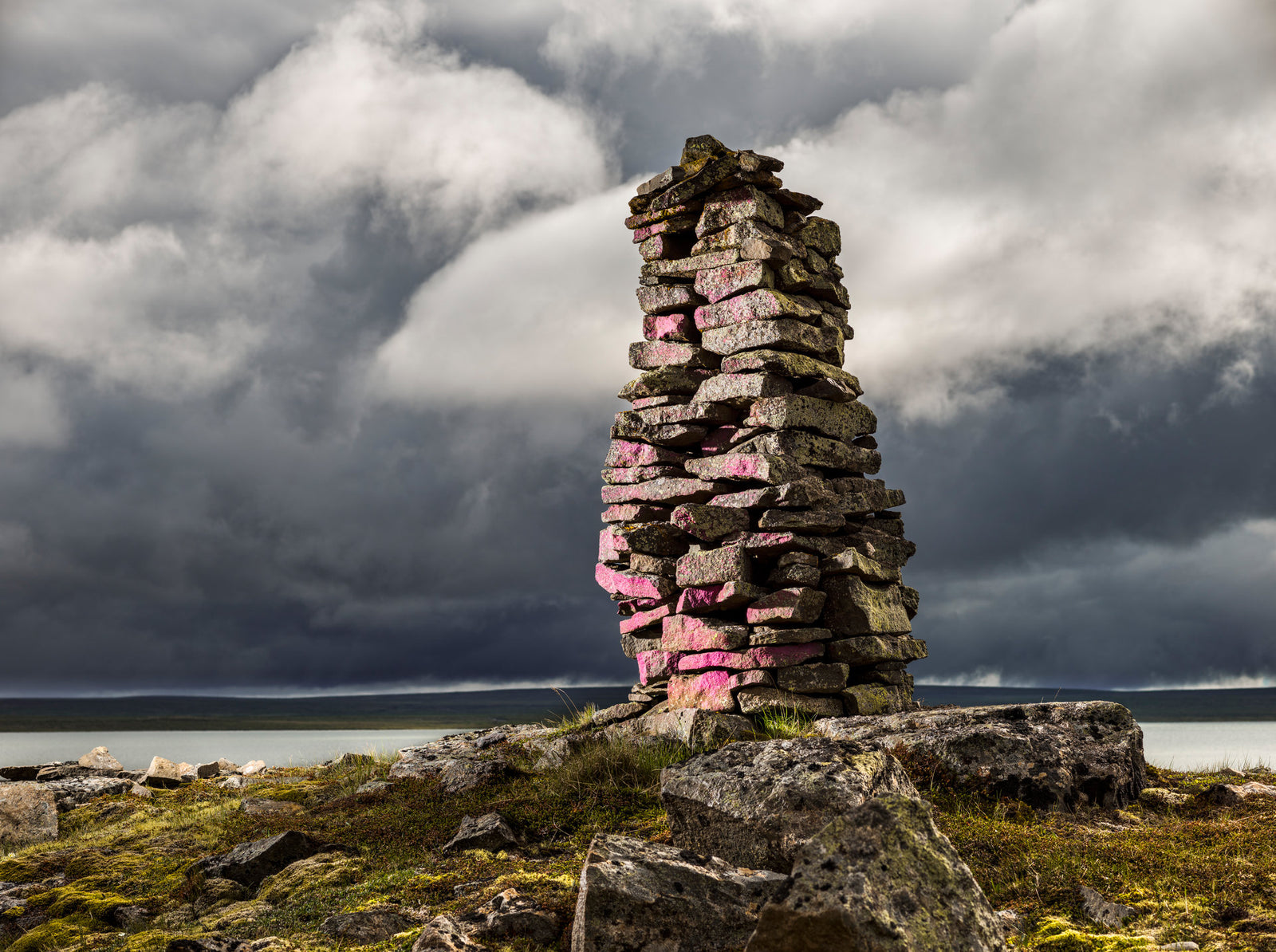 Stoneman 1, Island