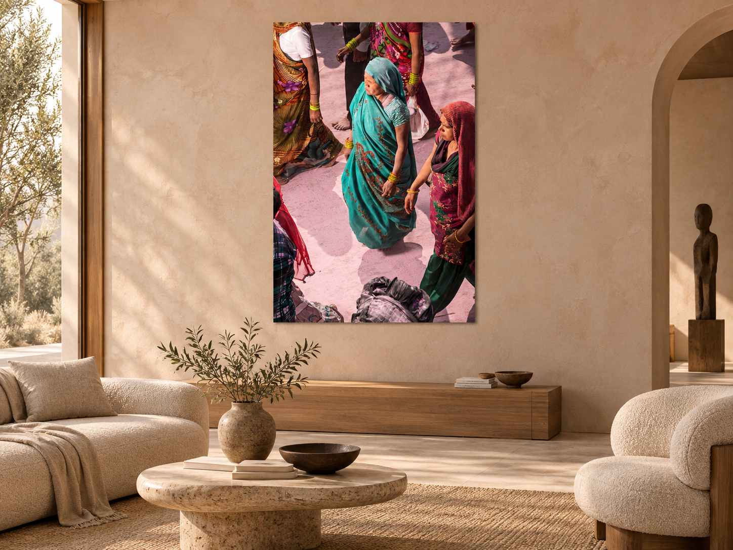 KI-generierte Raumvisualisierung – Pilgrim on Purple Dust 1, Indien. Vollständiges ungerahmtes Werk ohne weißen Rand; Orientierung zu Größe und Wirkung; keine fotografierte Installation.